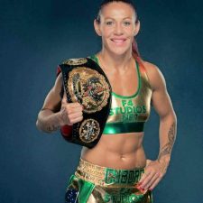 WORLD CHAMPION CRIS CYBORG #1 P4P FEMALE - The Official Website of
