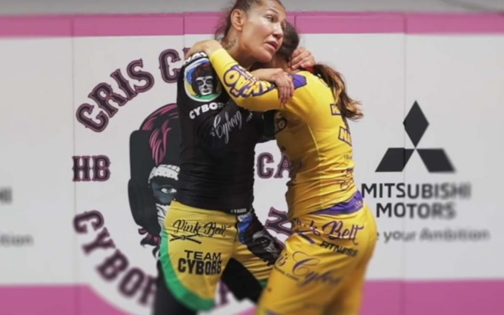 Wrestling vs. Muay Thai clench & takedowns from the Muay Thai clench