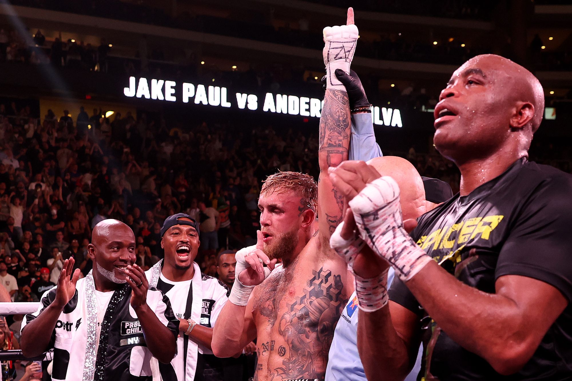 Jake Paul beats Anderson Silva by unanimous decision after 8 rounds of boxing action